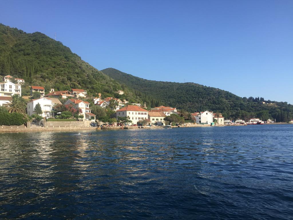 Apartamento Oldhouse Vucinovic Tivat Exterior foto