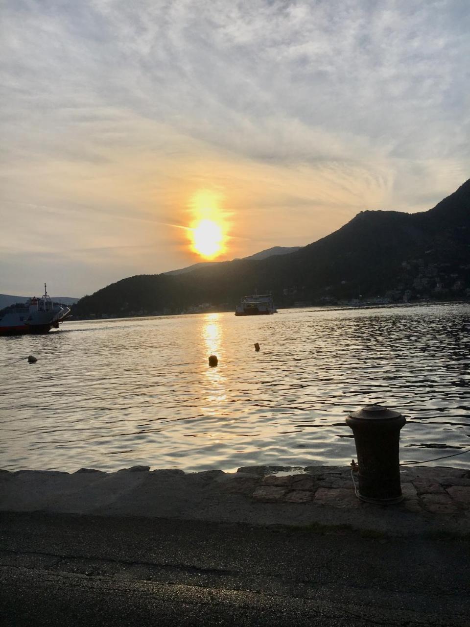 Apartamento Oldhouse Vucinovic Tivat Exterior foto