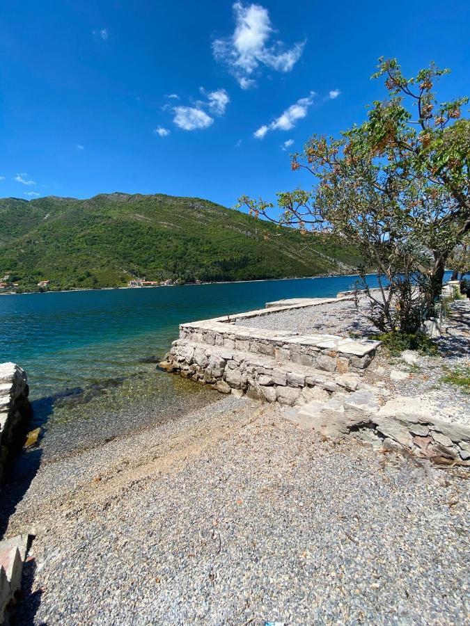 Apartamento Oldhouse Vucinovic Tivat Exterior foto